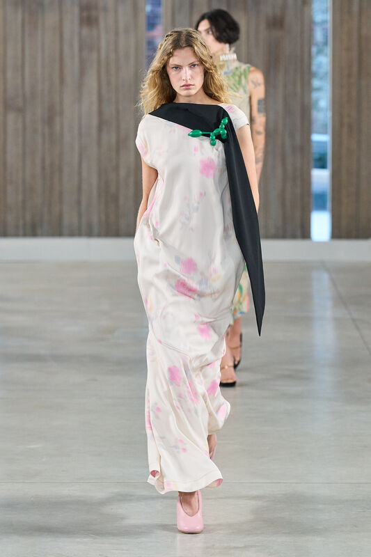 Moschino S26 035