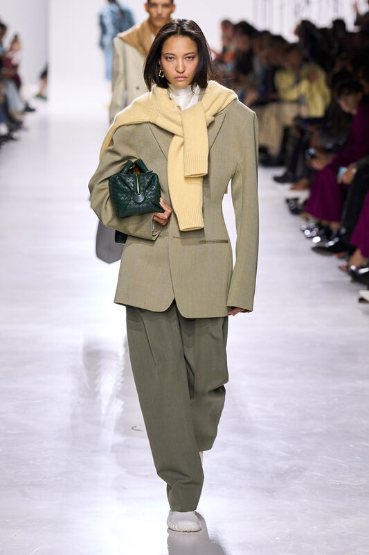 Bottega Veneta S26 037