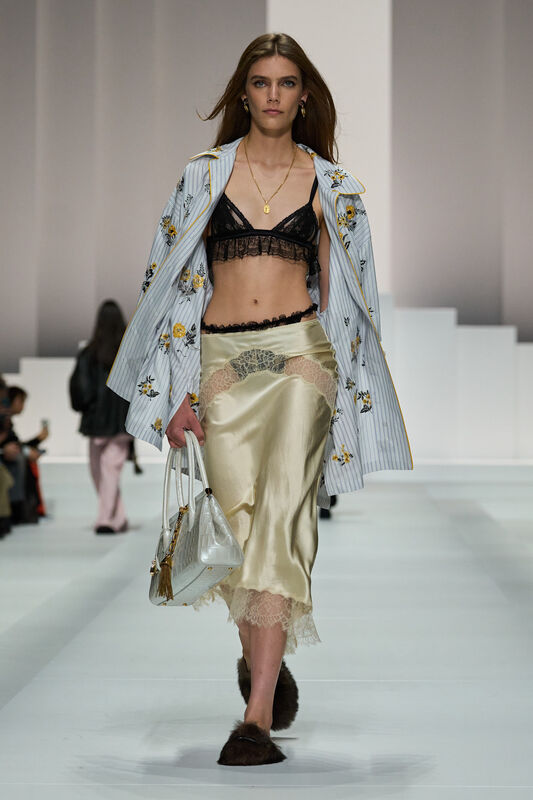 Dolce Gabbana S26 010