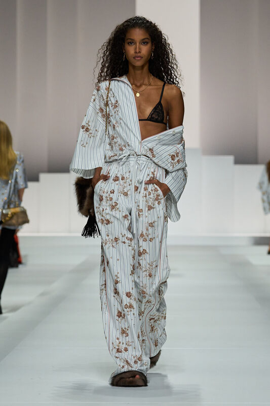 Dolce Gabbana S26 013