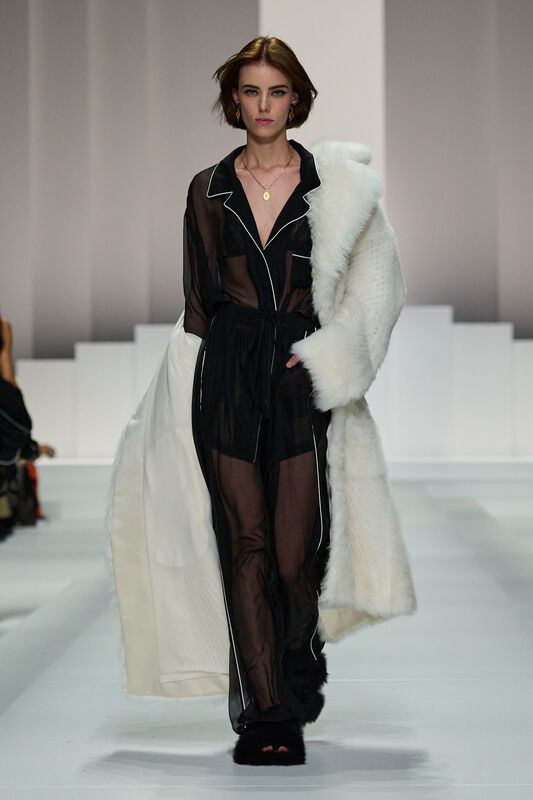 Dolce Gabbana S26 061