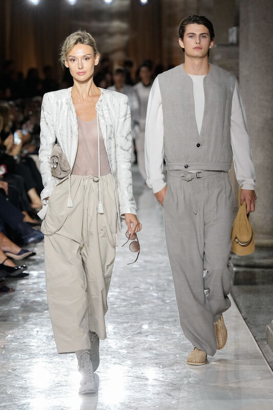 Giorgio Armani S26 002