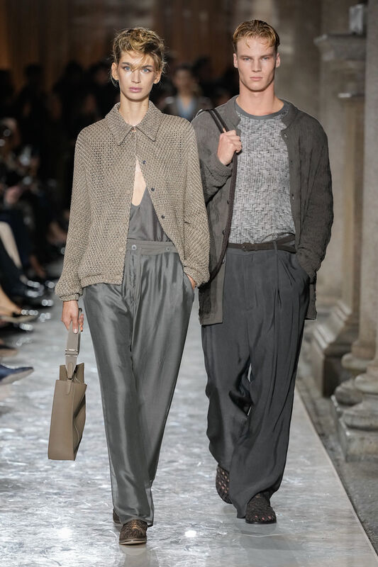 Giorgio Armani S26 010