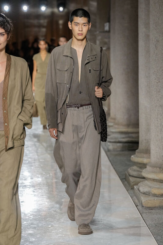 Giorgio Armani S26 013