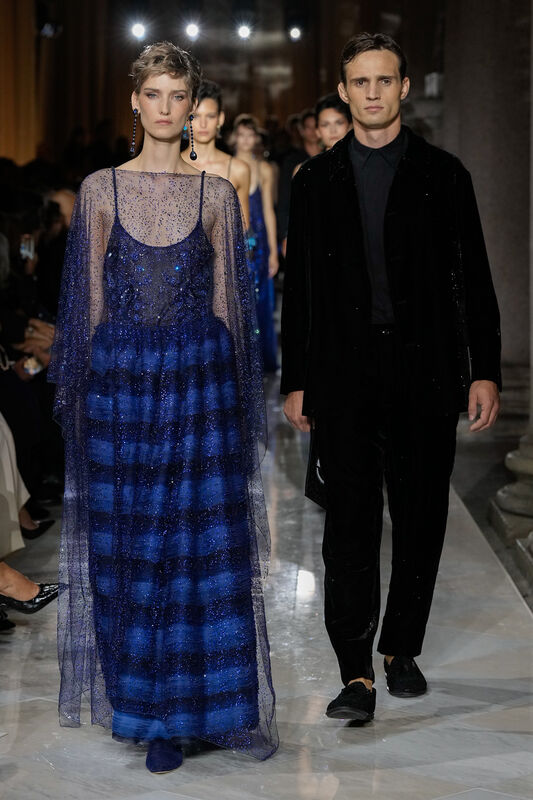 Giorgio Armani S26 085