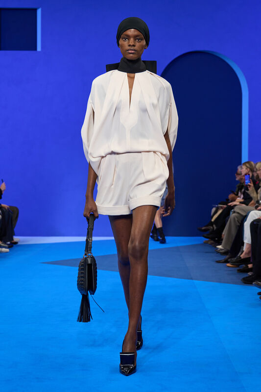 Lanvin S26 011