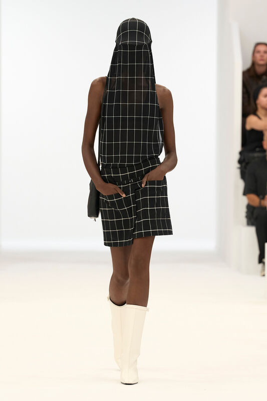 Courreges PO S26 009