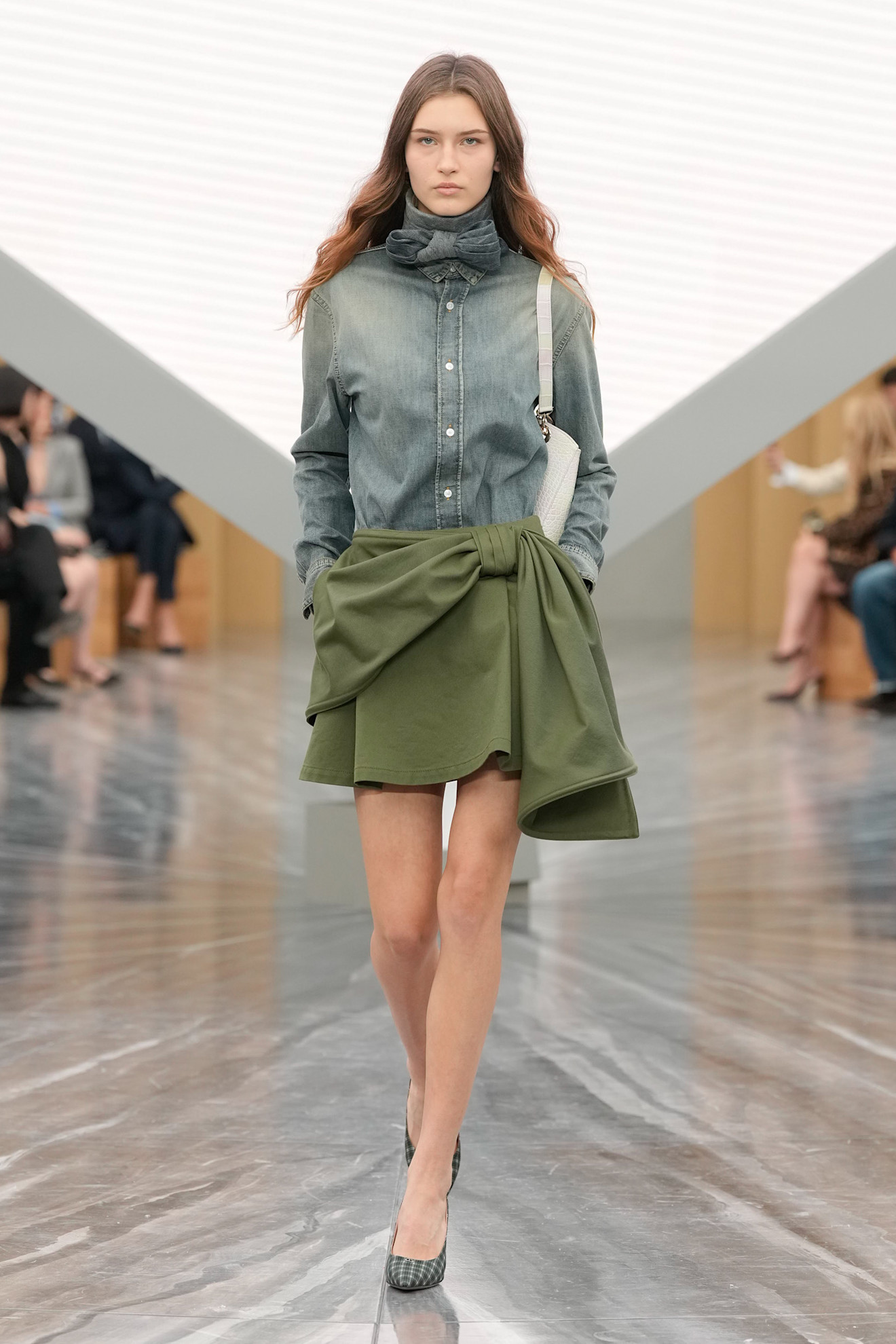 Christian Dior S26 018