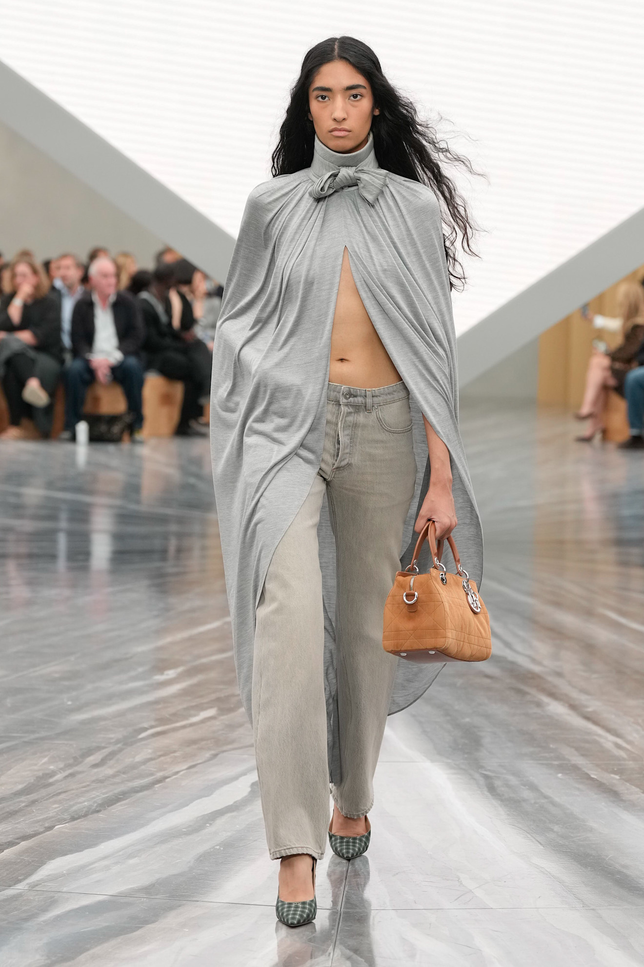 Christian Dior S26 047