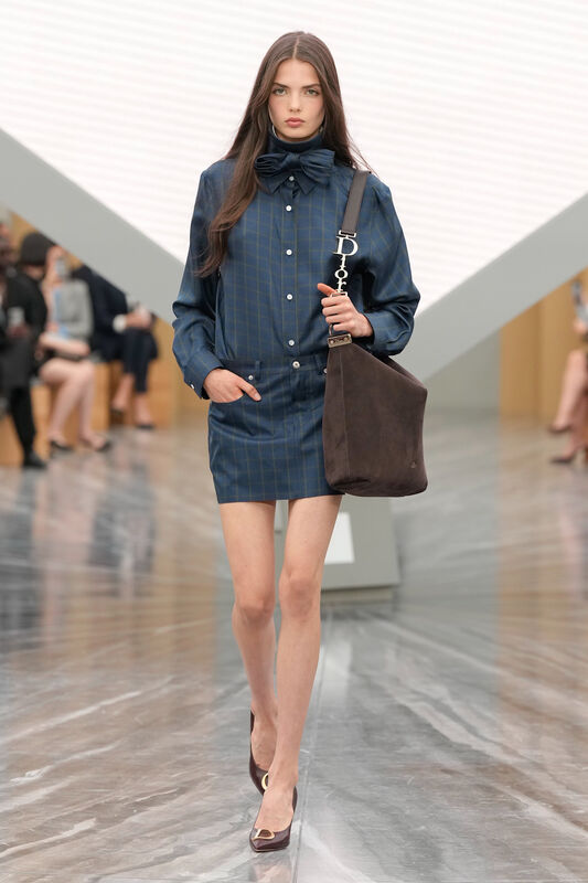 Christian Dior S26 003