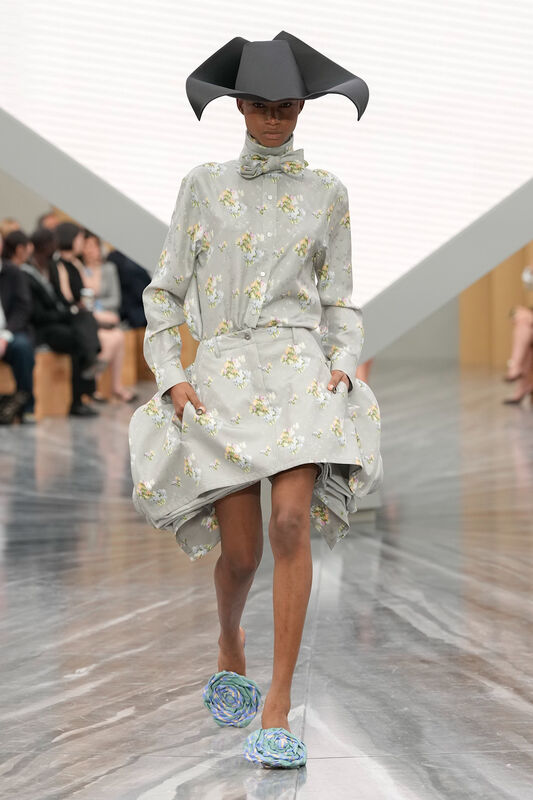 Christian Dior S26 011