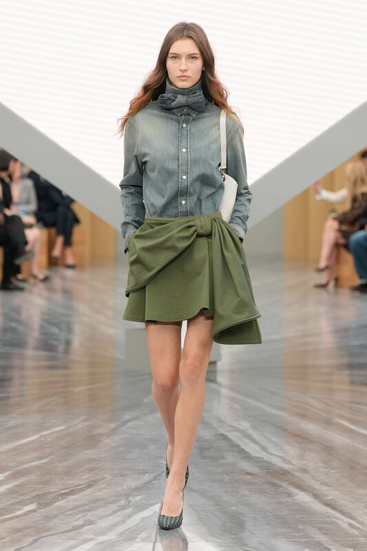 Christian Dior S26 018