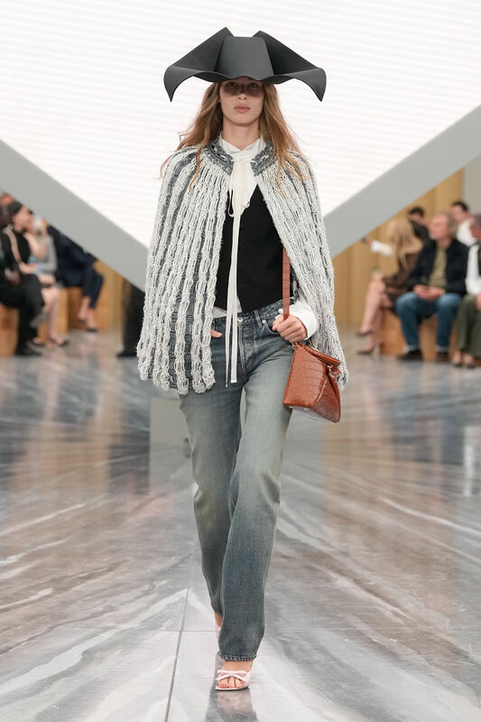 Christian Dior S26 021