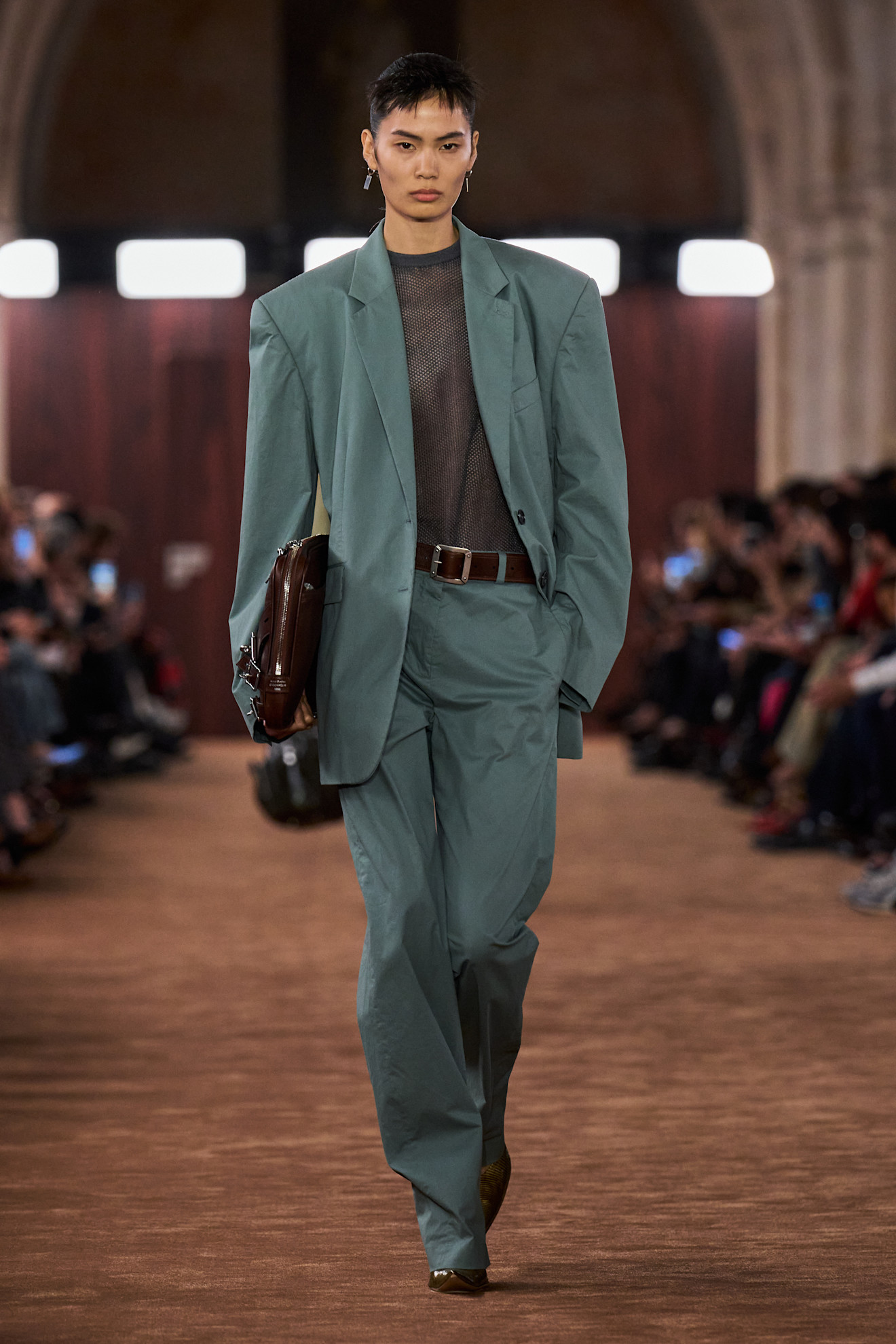 Acne S26 009