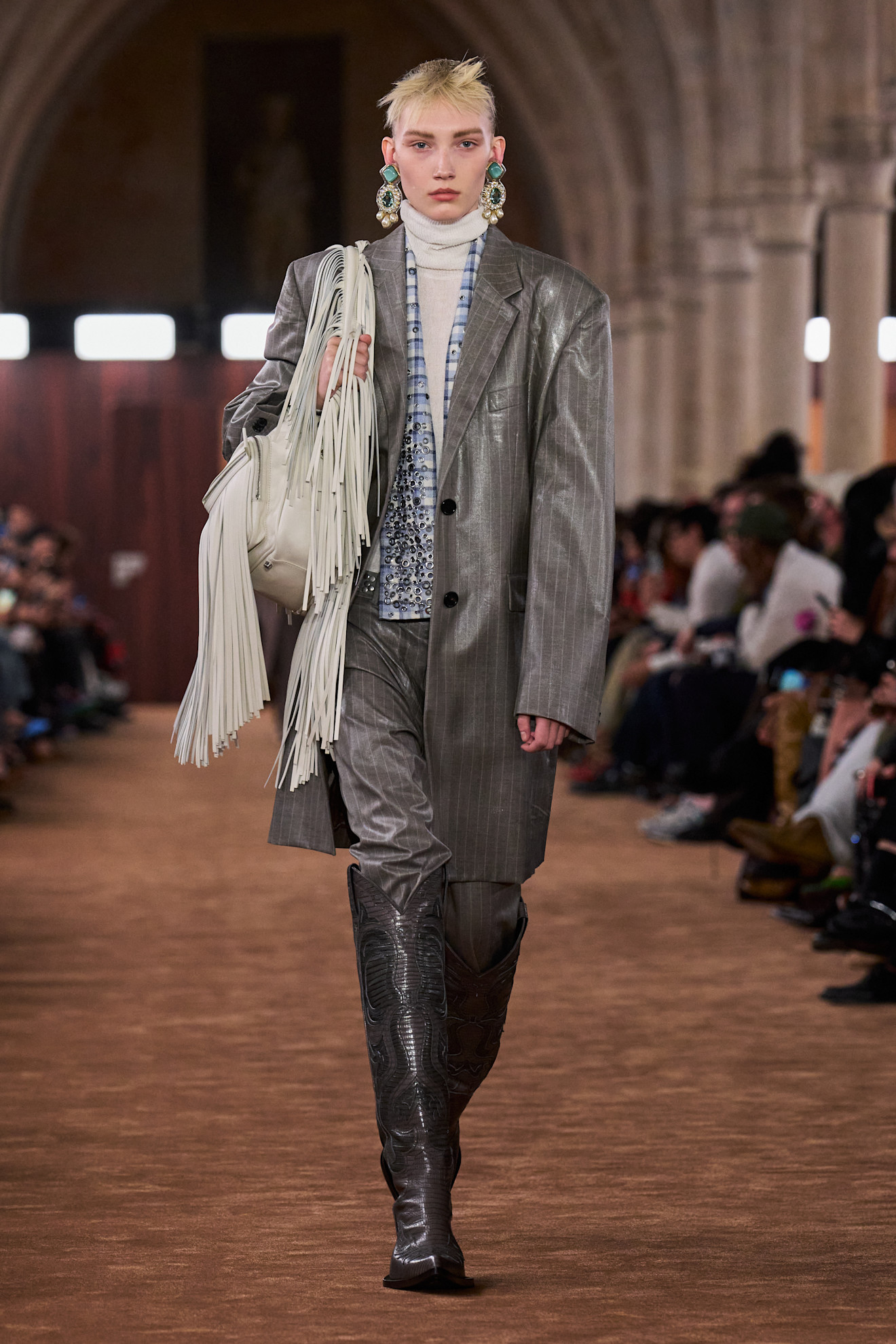 Acne S26 013