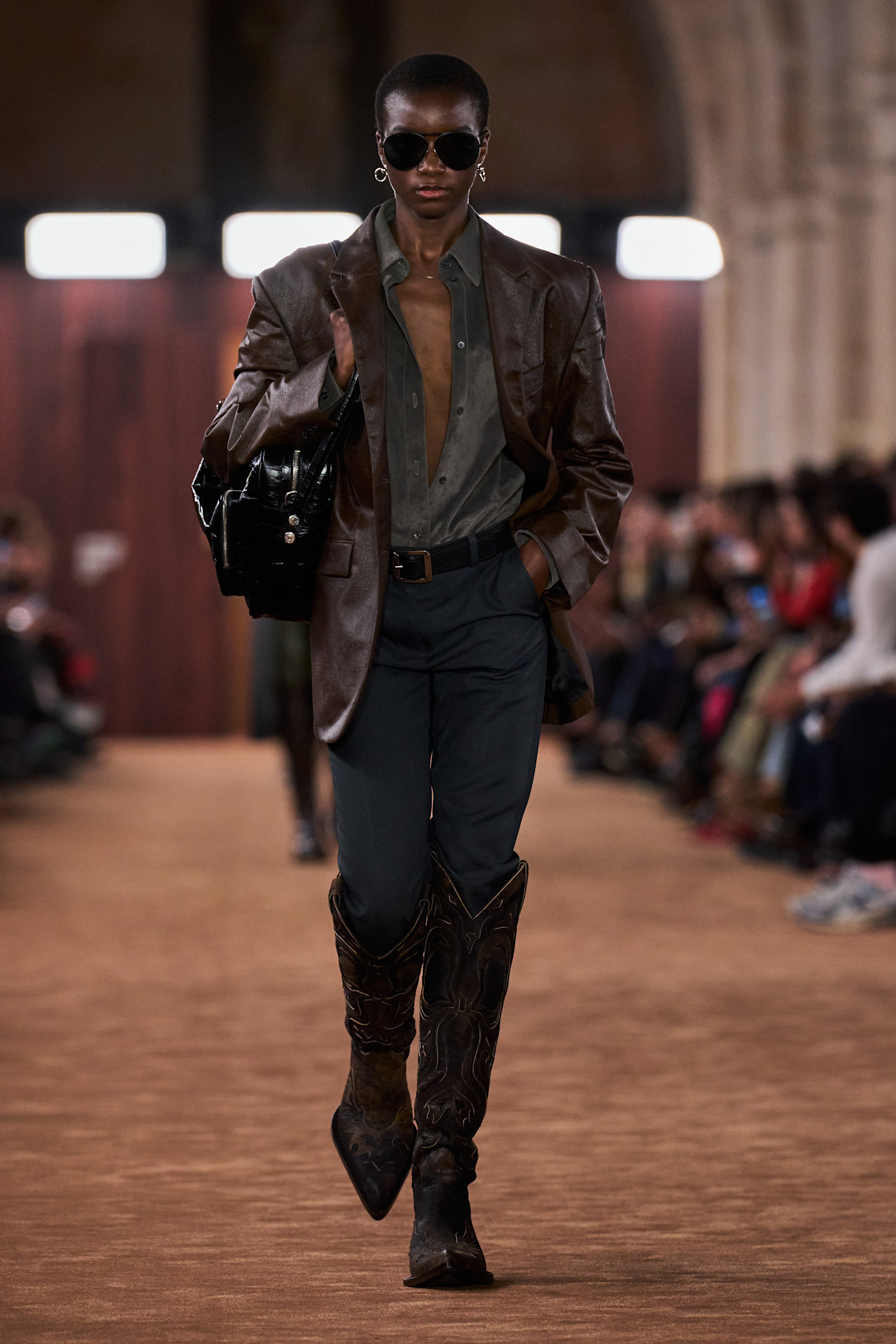 Acne S26 019