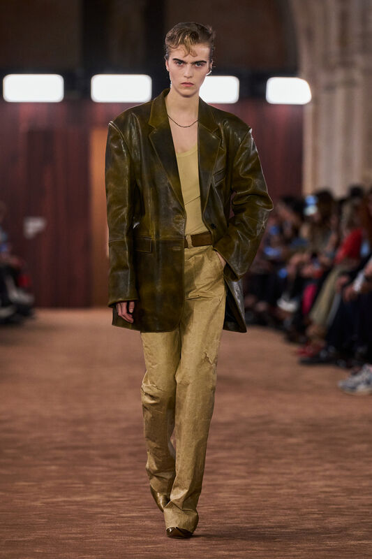 Acne S26 001