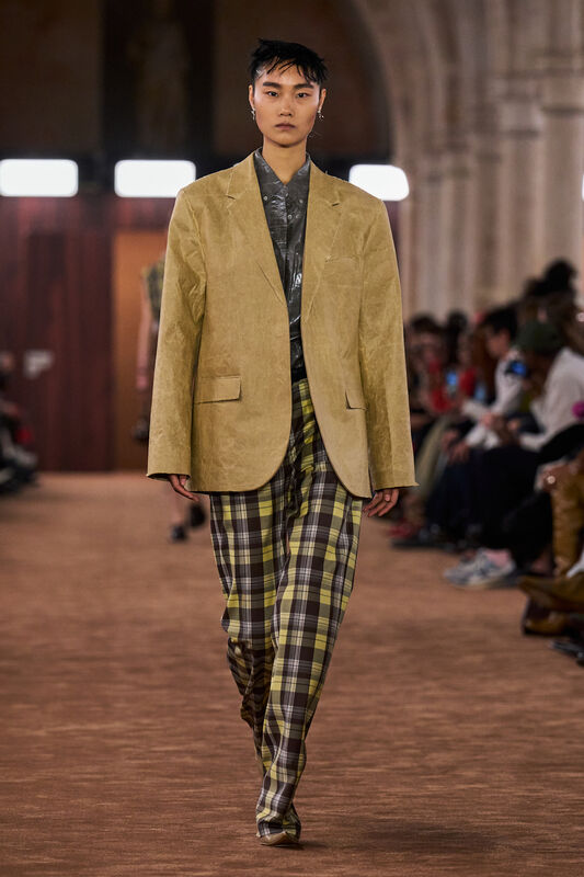 Acne S26 002