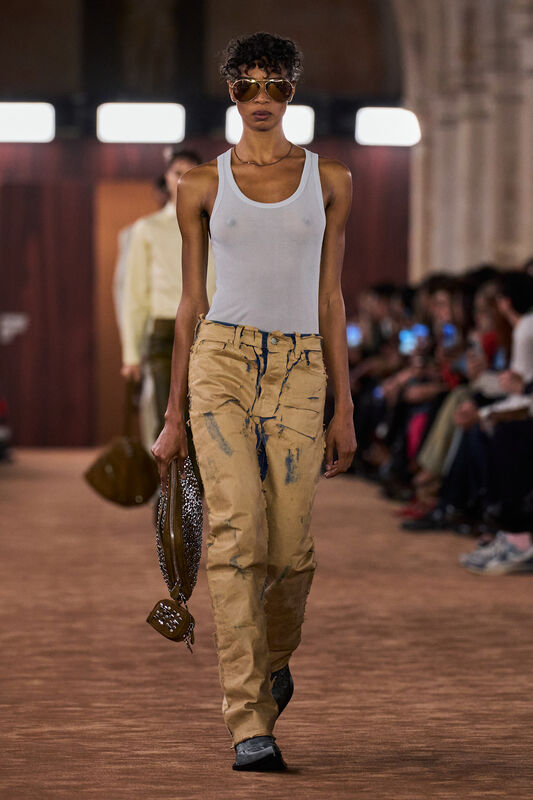 Acne S26 004