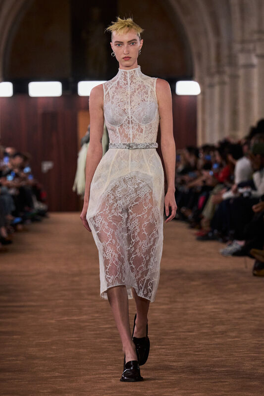 Acne S26 012