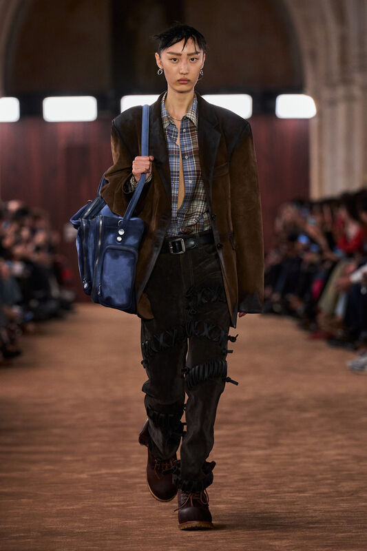 Acne S26 024