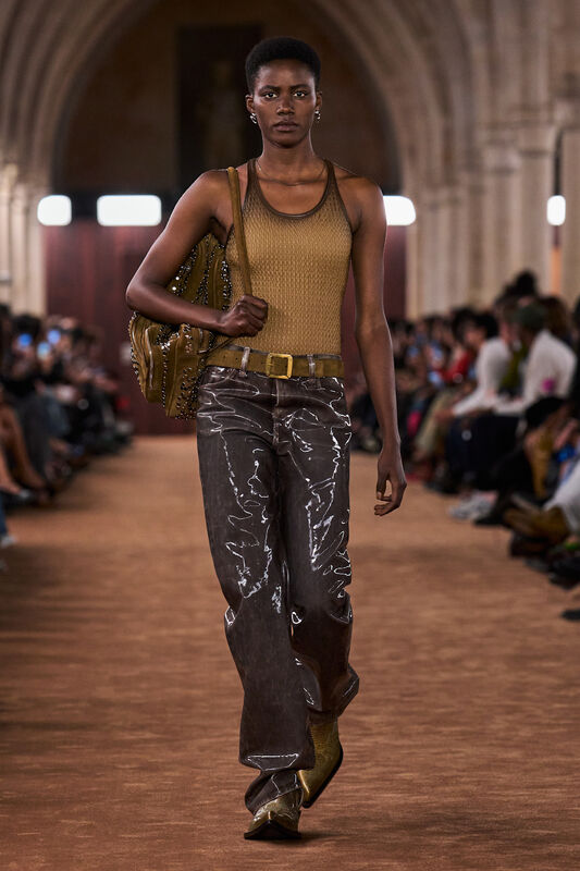 Acne S26 027