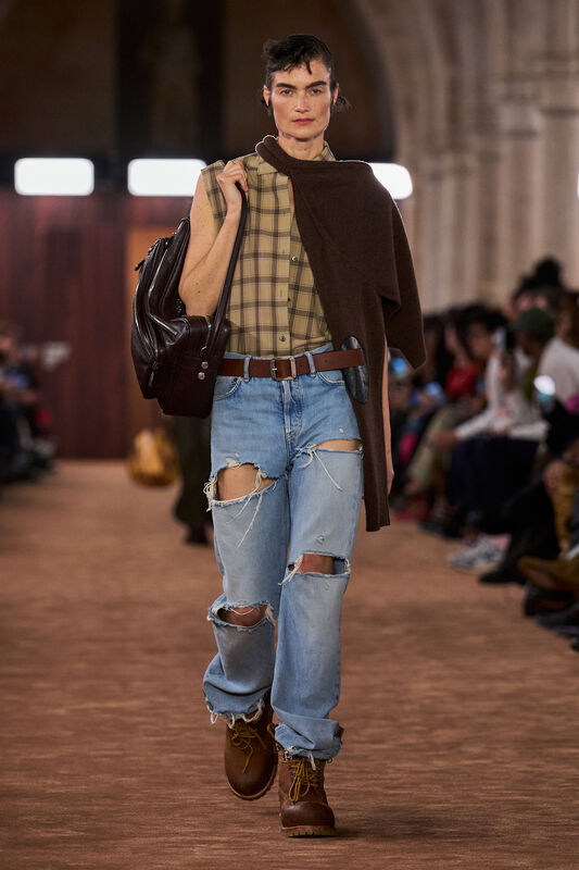 Acne S26 028