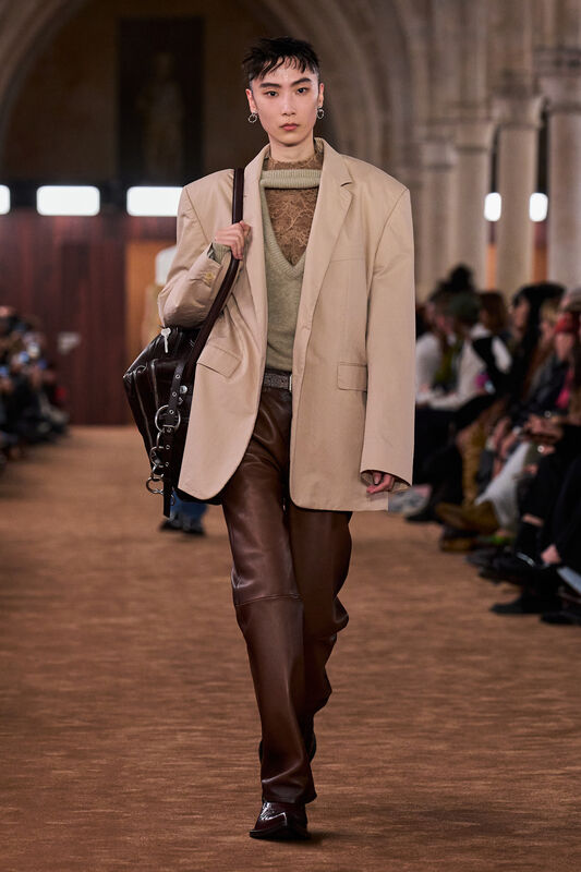 Acne S26 031