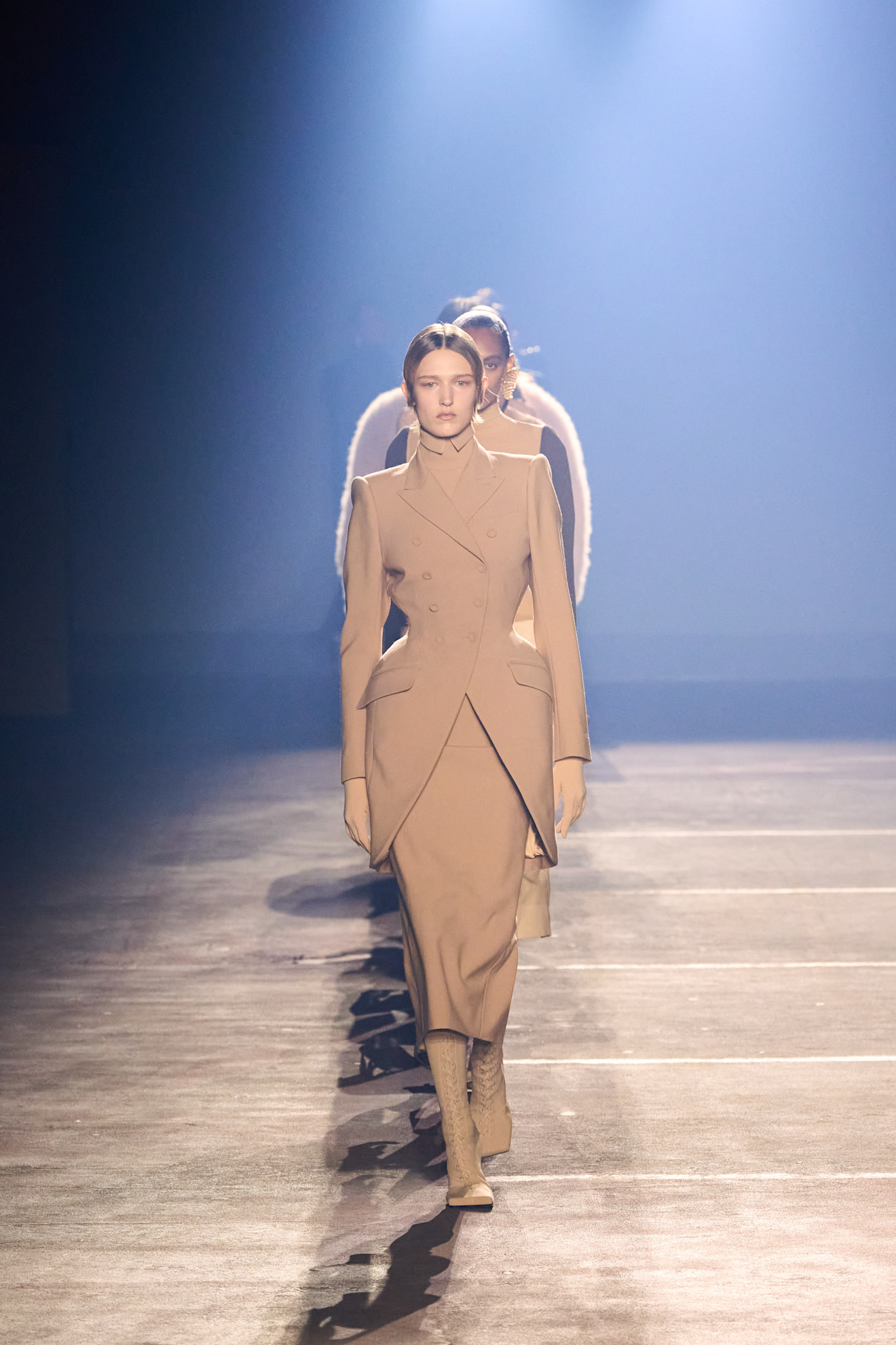 Mugler S26 044