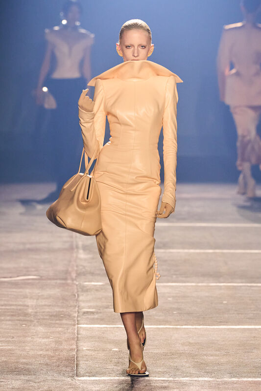 Mugler S26 017