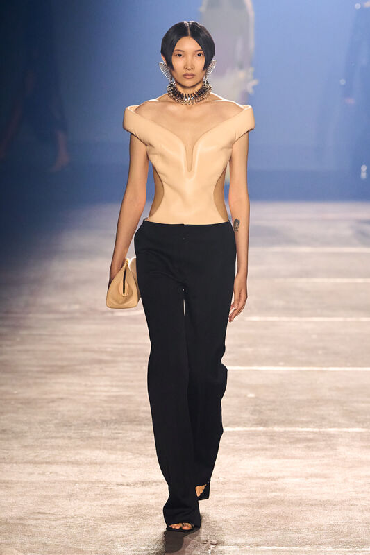 Mugler S26 018