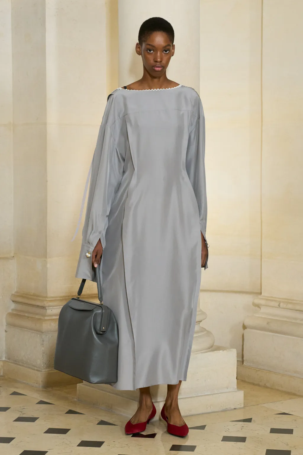 carven-spring-26-r-ctsy-004