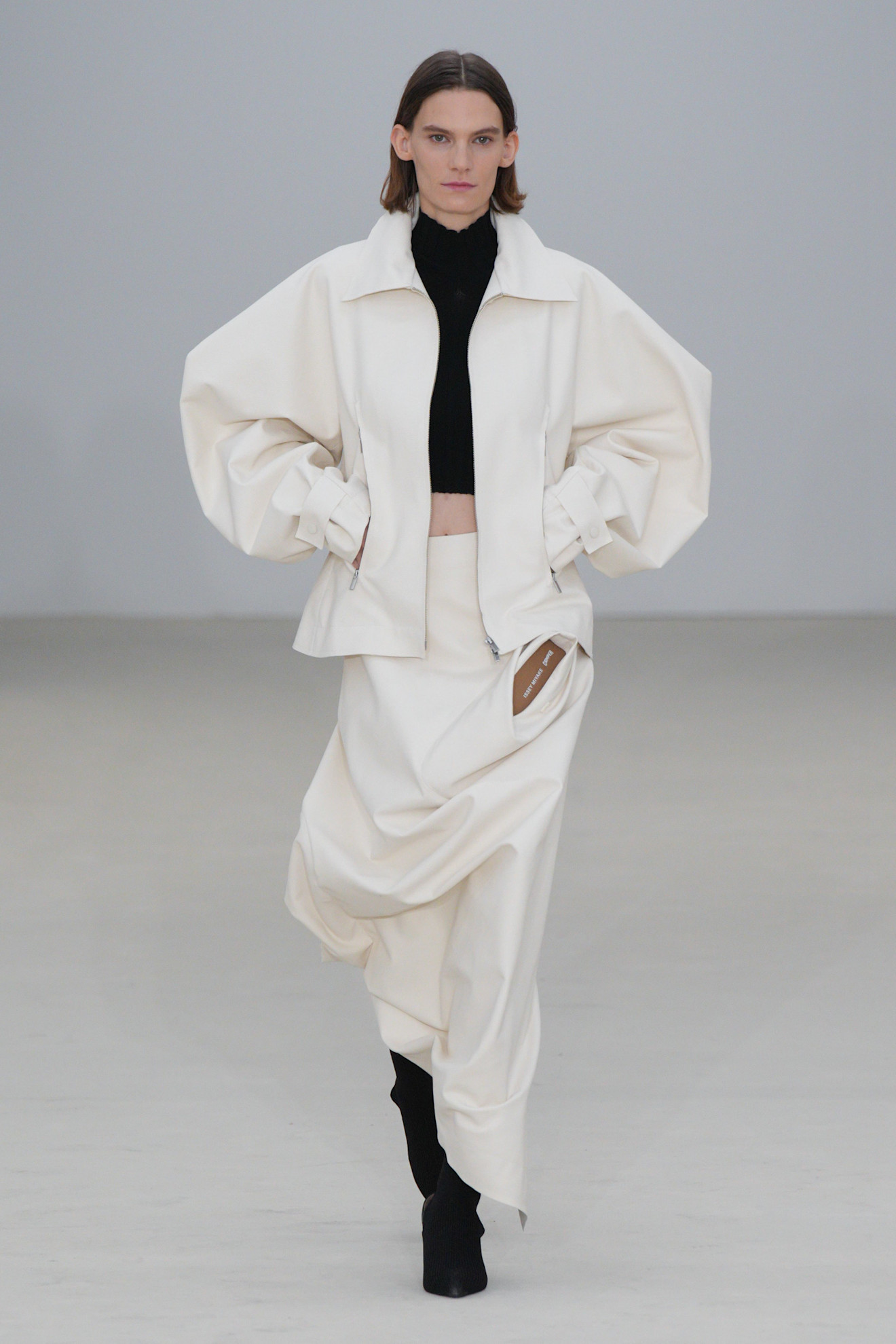 Miyake S26 013