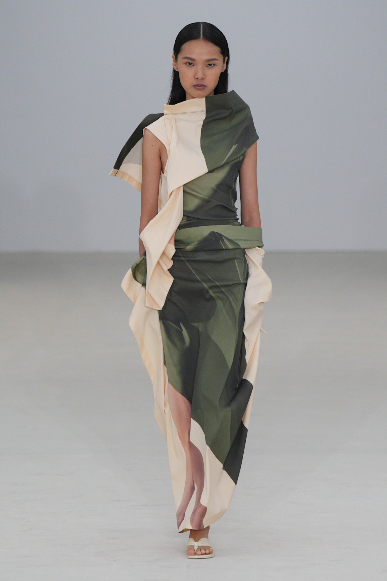 Miyake S26 030