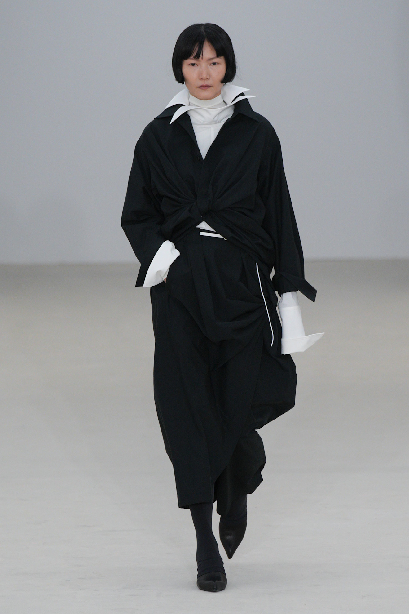 Miyake S26 033