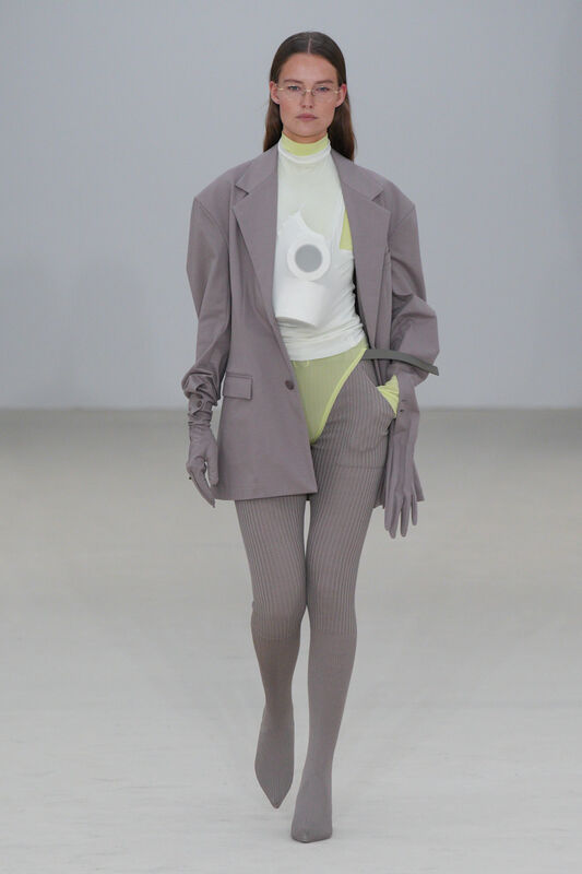 Miyake S26 019