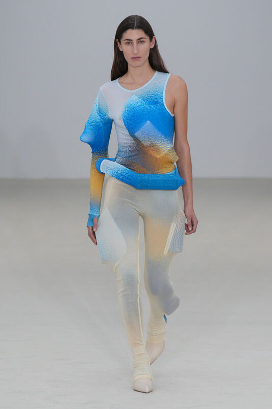 Miyake S26 020