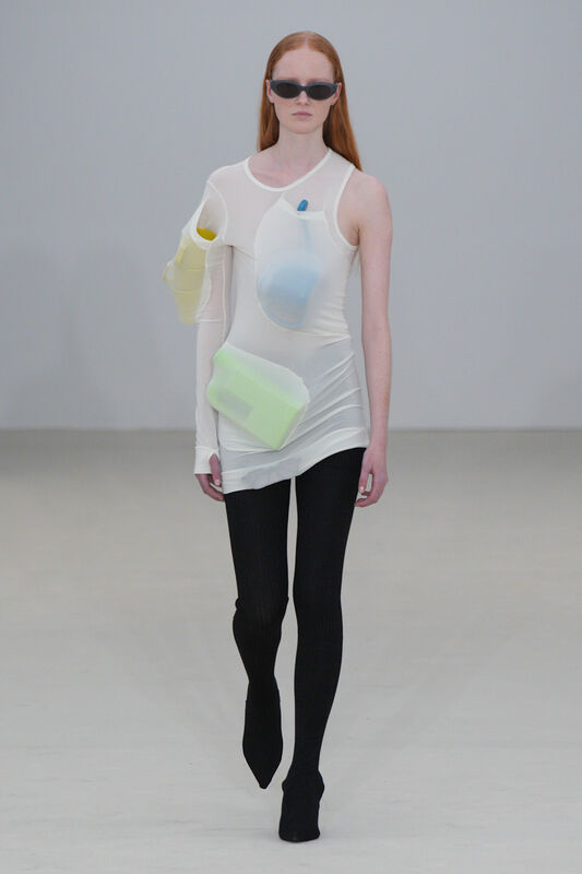 Miyake S26 022
