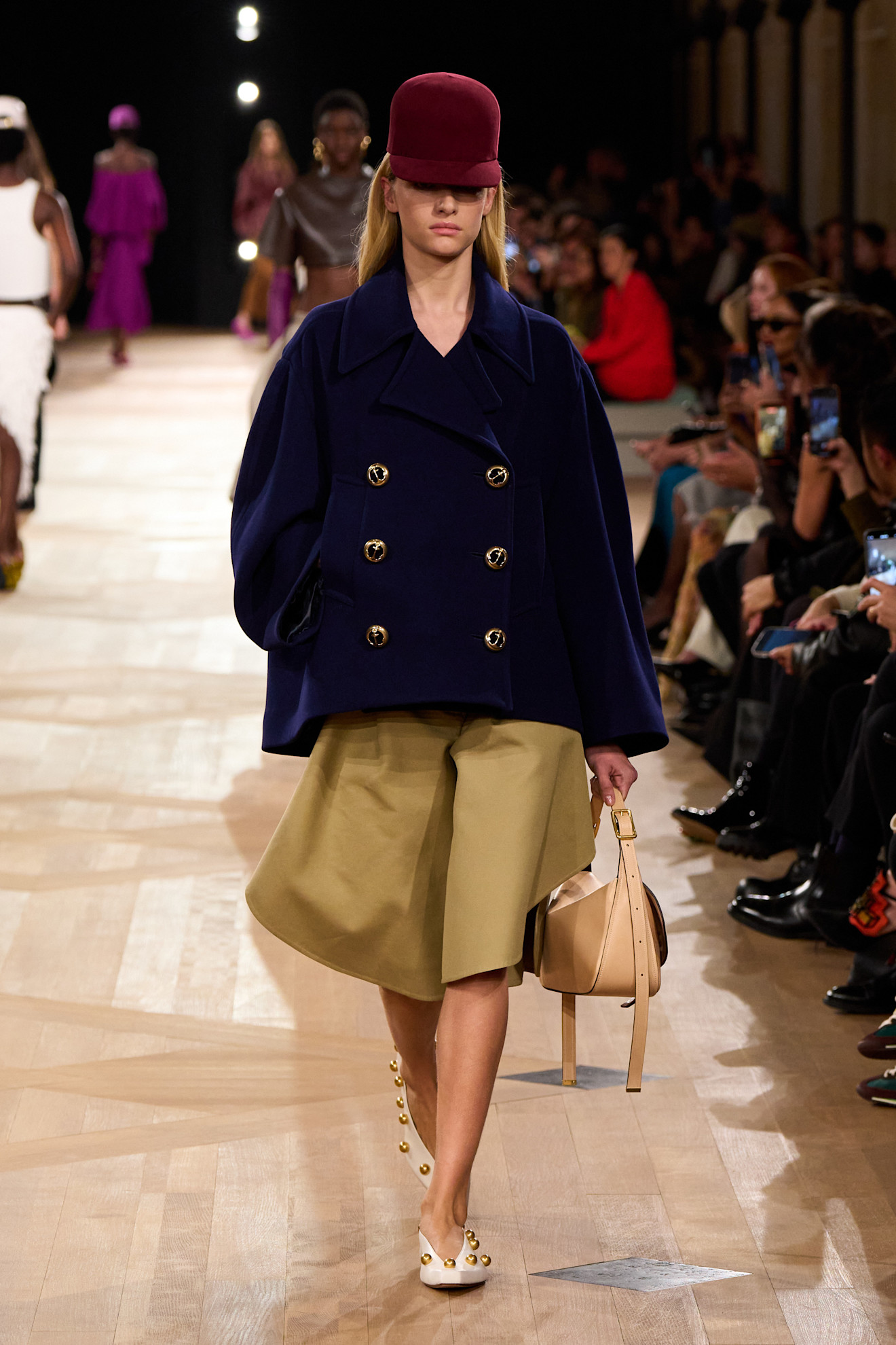 Balenciaga S26 042