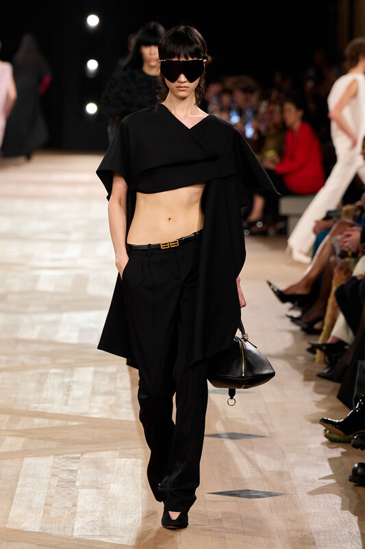 Balenciaga S26 014