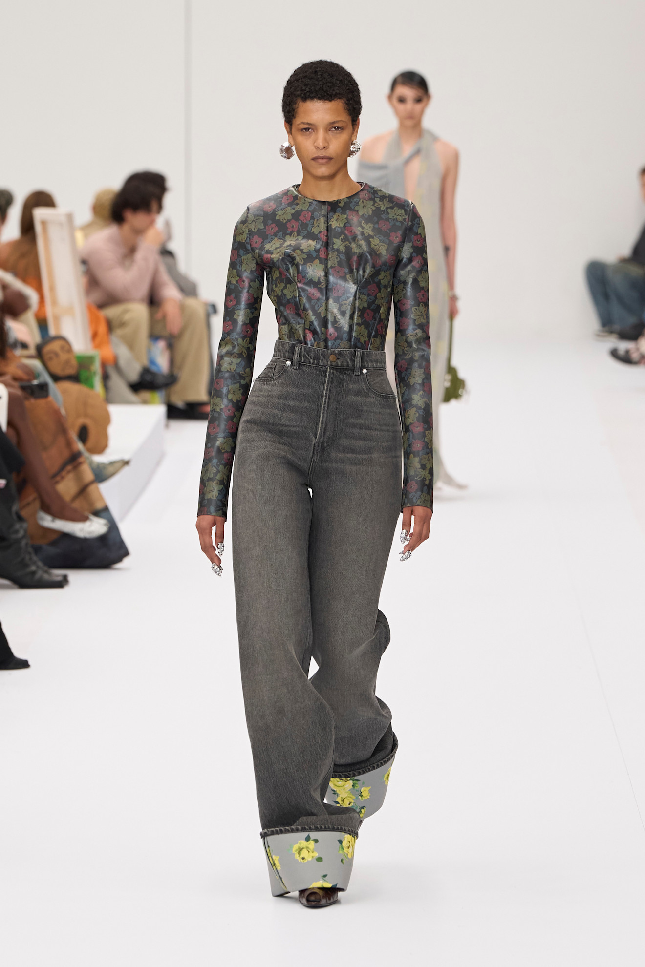 Acne S25 041