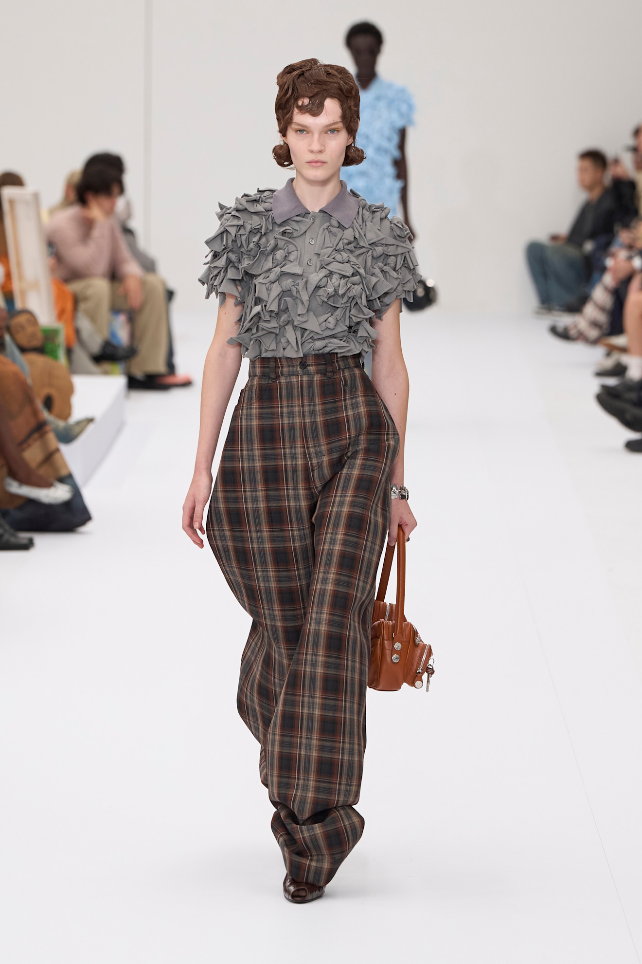 Acne S25 046