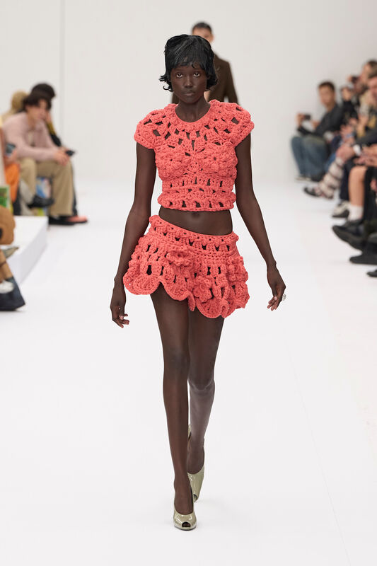 Acne S25 027