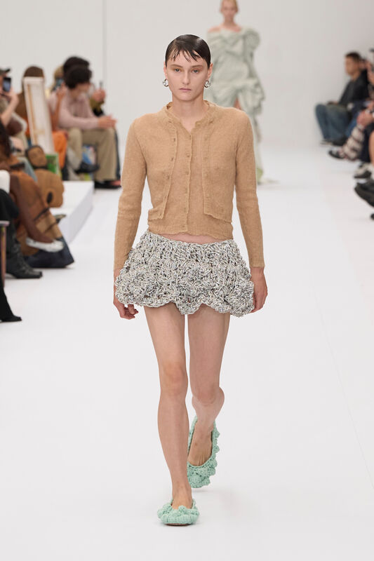 Acne S25 034