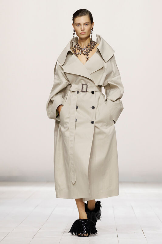 Givenchy PO S26 017