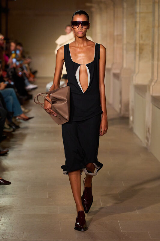 Victoria Beckham S26 018