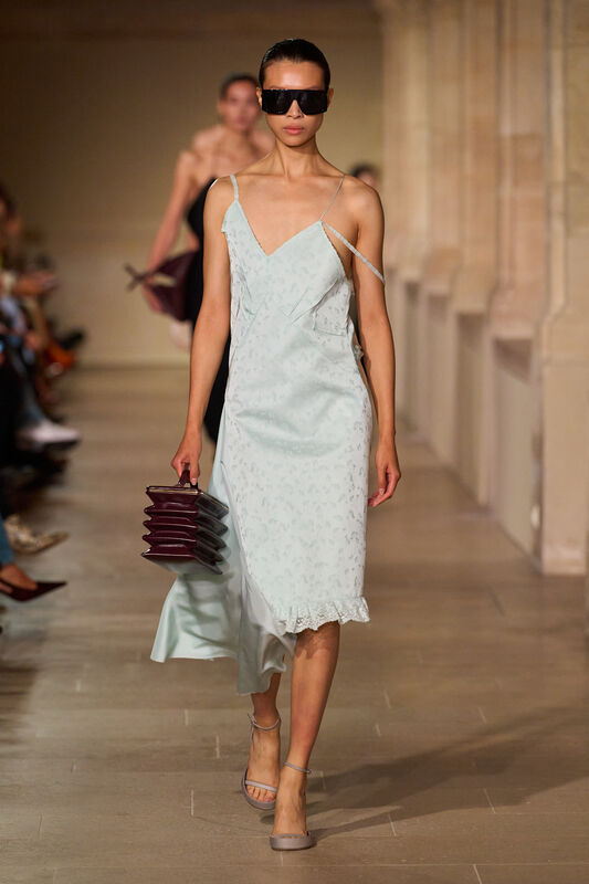 Victoria Beckham S26 028