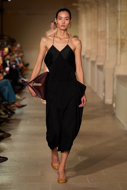 Victoria Beckham S26 029