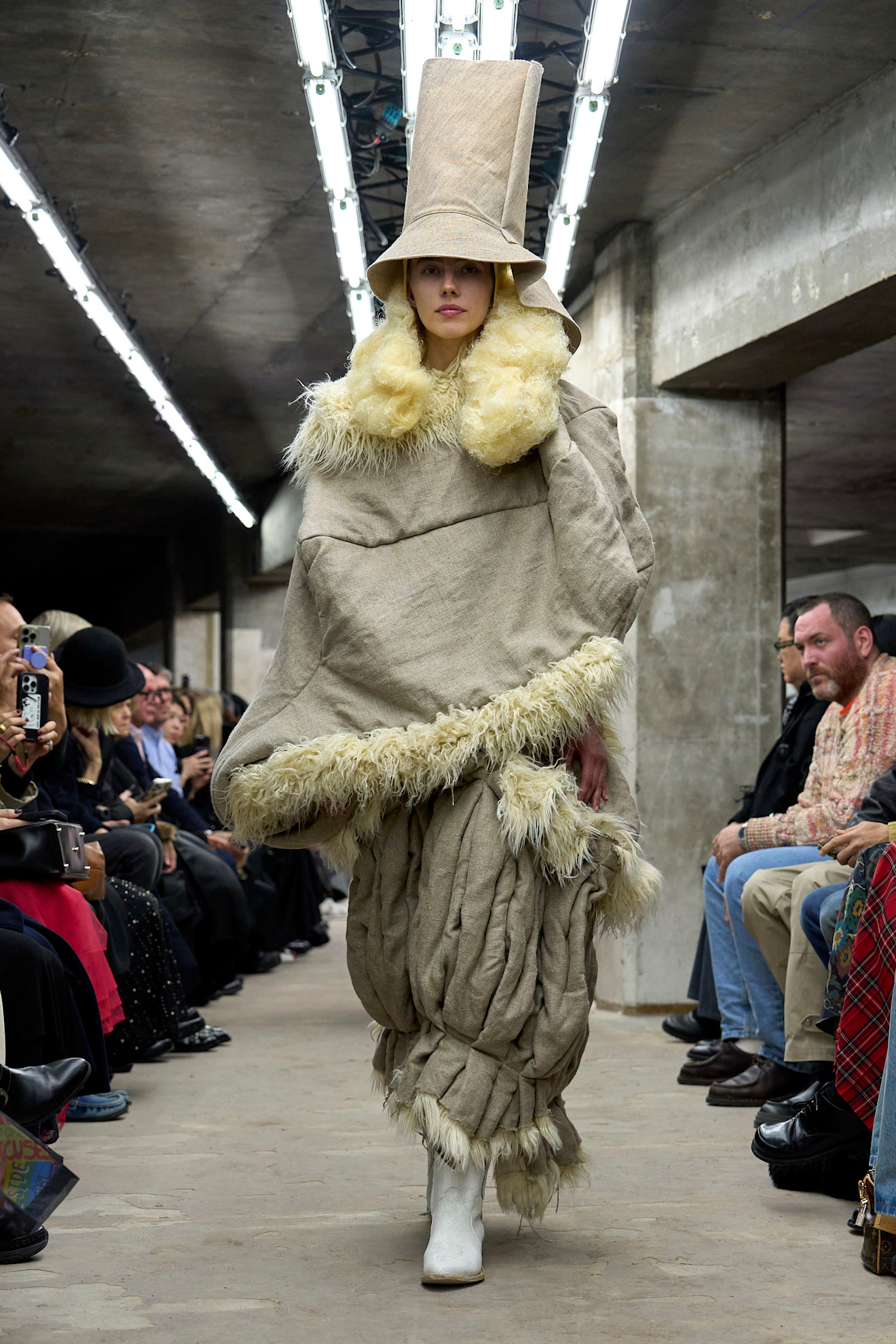 Comme Des Garcons S26 012