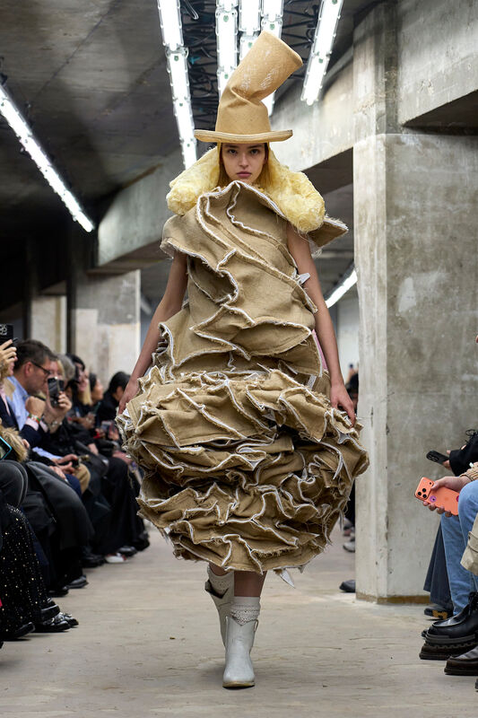 Comme Des Garcons S26 003